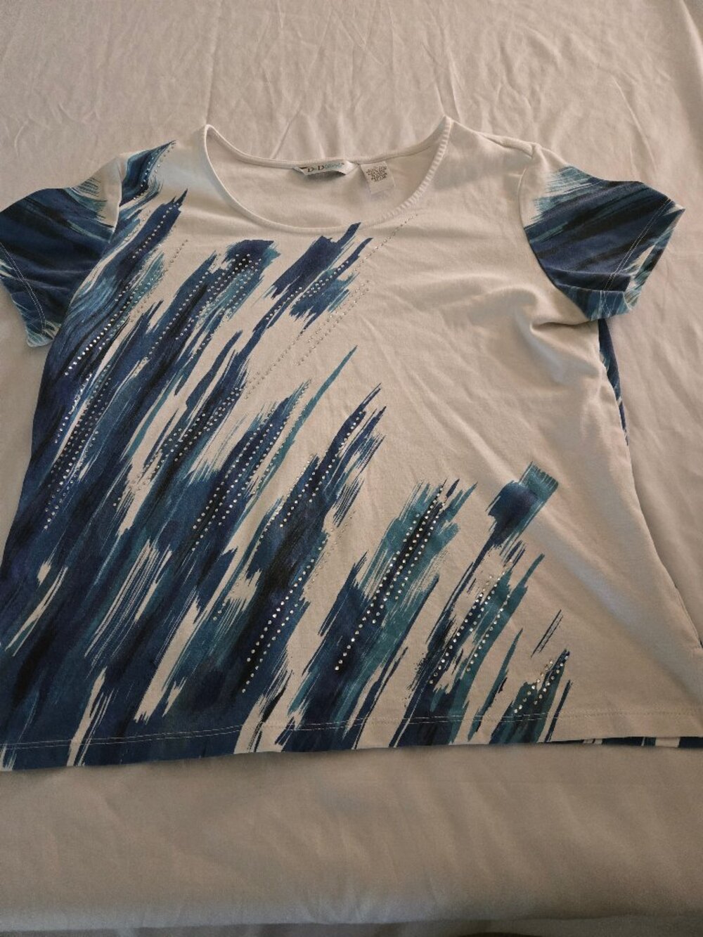 D & D Lifestyles Women's Blue Streak Casuel Shirt (L)